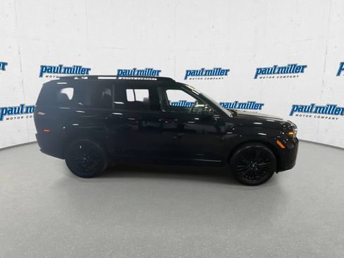 Used 2025 Hyundai Santa Fe Calligraphy AWD/4WD image 13