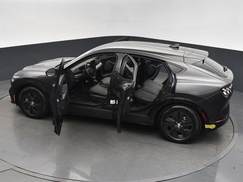 Used 2022 Ford Mustang Mach-E California Route 1 RWD image 29