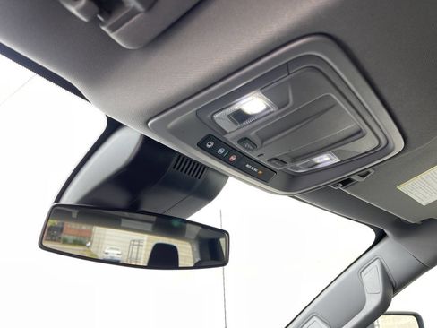 Used 2024 Chevrolet Silverado 2500 LT w/ Convenience Package AWD/4WD image 17