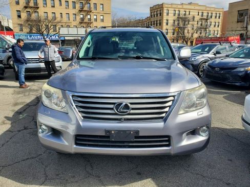 Used 2008 Lexus LX 570 4WD image 2