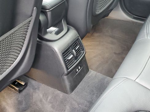 Used 2021 BMW X1 xDrive28i w/ Premium Package image 27