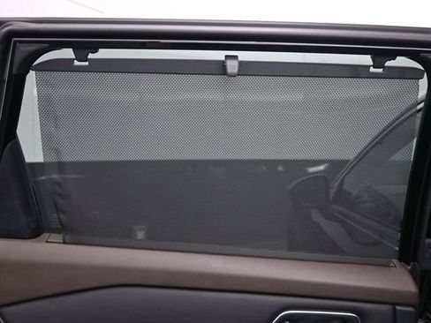 Used 2021 Nissan Rogue SL image 18