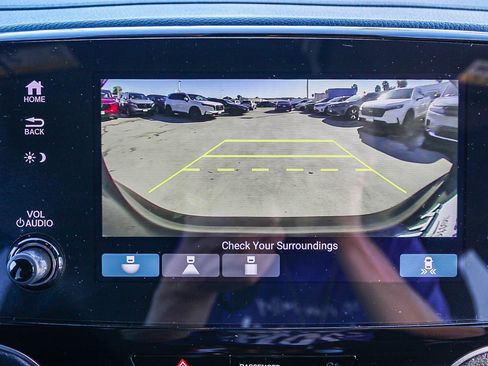 Certified 2022 Honda Pilot Sport image 25