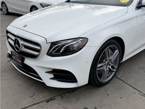 Used 2019 Mercedes-Benz E 300 w/ Premium 1 Package image 11
