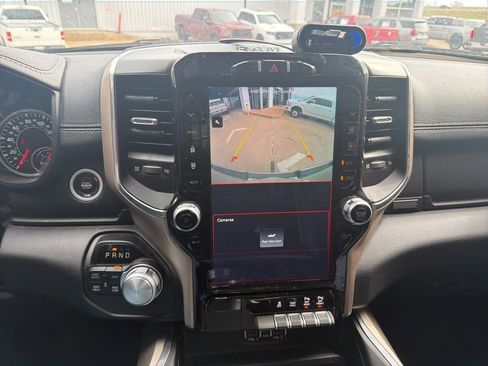 Used 2022 RAM 1500 Laramie image 11