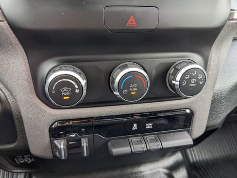 Used 2023 RAM 1500 Tradesman w/ Tradesman Group AWD/4WD image 28