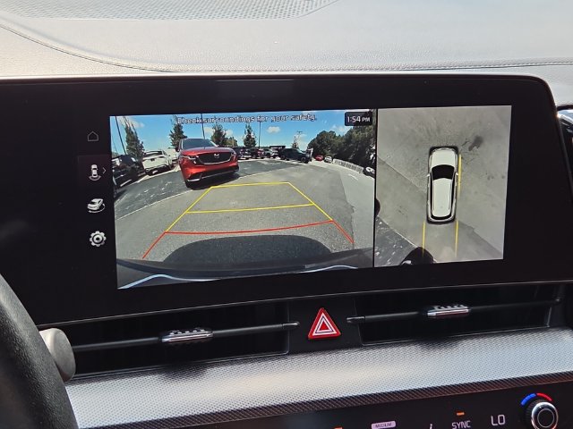 Used 2024 Kia Sportage SX FWD image 23