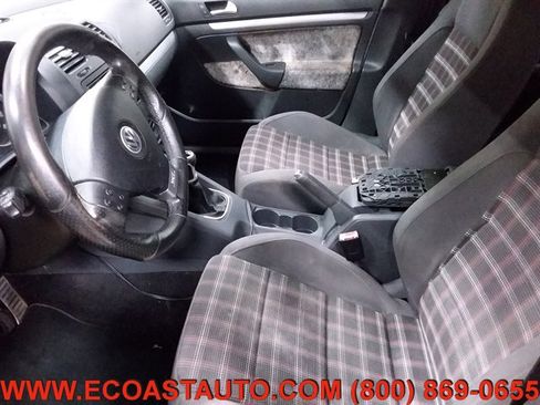 Used 2008 Volkswagen GTI 4-Door image 10