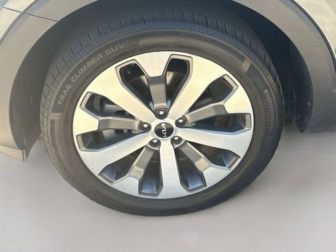 Used 2022 Kia Telluride EX w/ EX Premium Package image 33