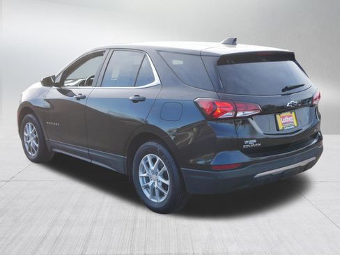 Used 2023 Chevrolet Equinox LT image 5