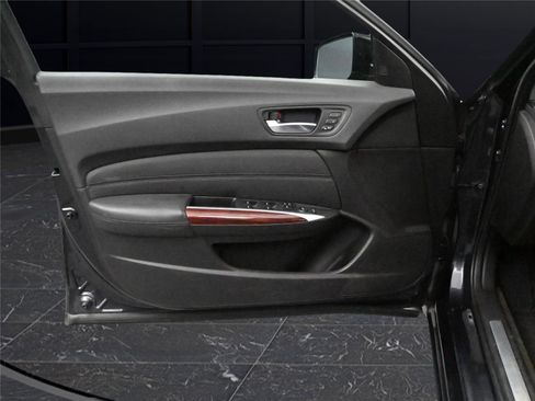 Used 2015 Acura TLX V6 w/ Technology Package image 10
