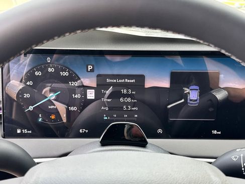 New 2026 Genesis GV70 2.5T Select image 27