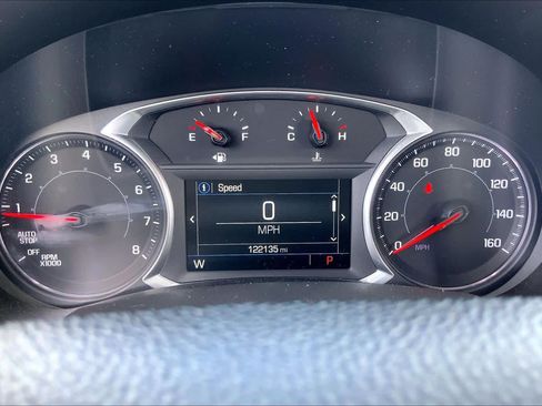 Used 2018 GMC Terrain SLE w/ Driver Convenience Package FWD image 25