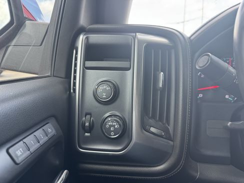 Used 2018 Chevrolet Silverado 1500 LTZ w/ Texas Edition AWD/4WD image 17