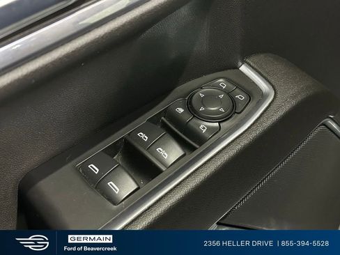 Used 2023 GMC Sierra 1500 SLT image 18