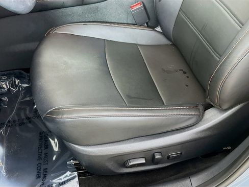 Used 2024 Nissan Sentra SR w/ SR Premium Package image 26