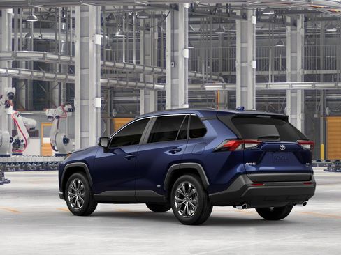 New 2025 Toyota RAV4 XLE Premium w/ Weather Package AWD/4WD image 6