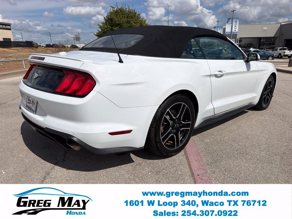 Used 2020 Ford Mustang Premium RWD image 3