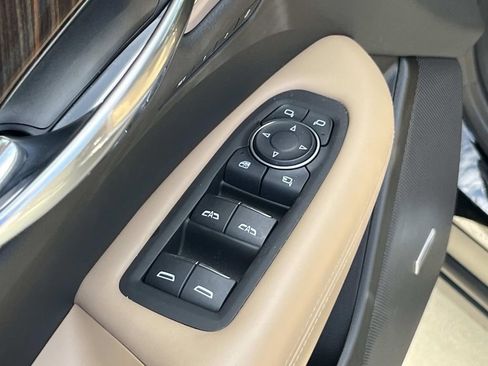 Certified 2025 Cadillac XT6 Premium Luxury w/ Platinum Package FWD image 26
