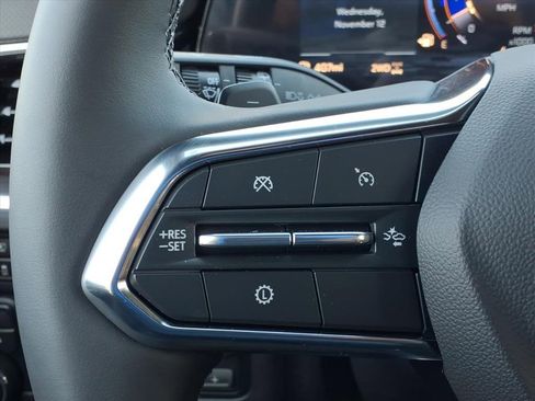 New 2026 Chevrolet Suburban Premier image 20