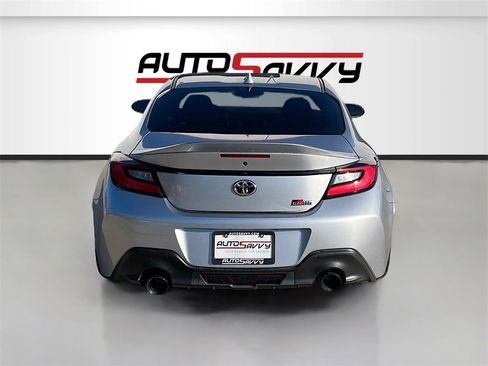Used 2023 Toyota GR86 Premium w/ ALL Weather Mat Package (TMS) image 6