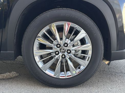 New 2026 Toyota Grand Highlander Platinum AWD/4WD image 49