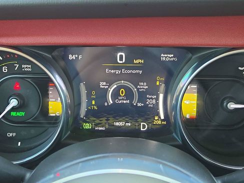 Used 2023 Jeep Wrangler Unlimited Rubicon 4xe AWD/4WD image 22