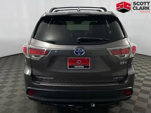 Used 2016 Toyota Highlander Limited Platinum AWD/4WD image 6