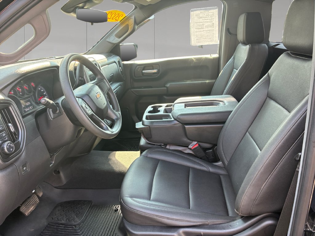 Used 2022 Chevrolet Silverado 1500 W/T w/ WT Value Package AWD/4WD image 11