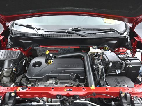 Used 2024 Chevrolet Equinox LT image 18