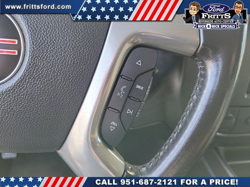 Used 2017 GMC Savana 3500 LT w/ LT Preferred Equipment Group image 7