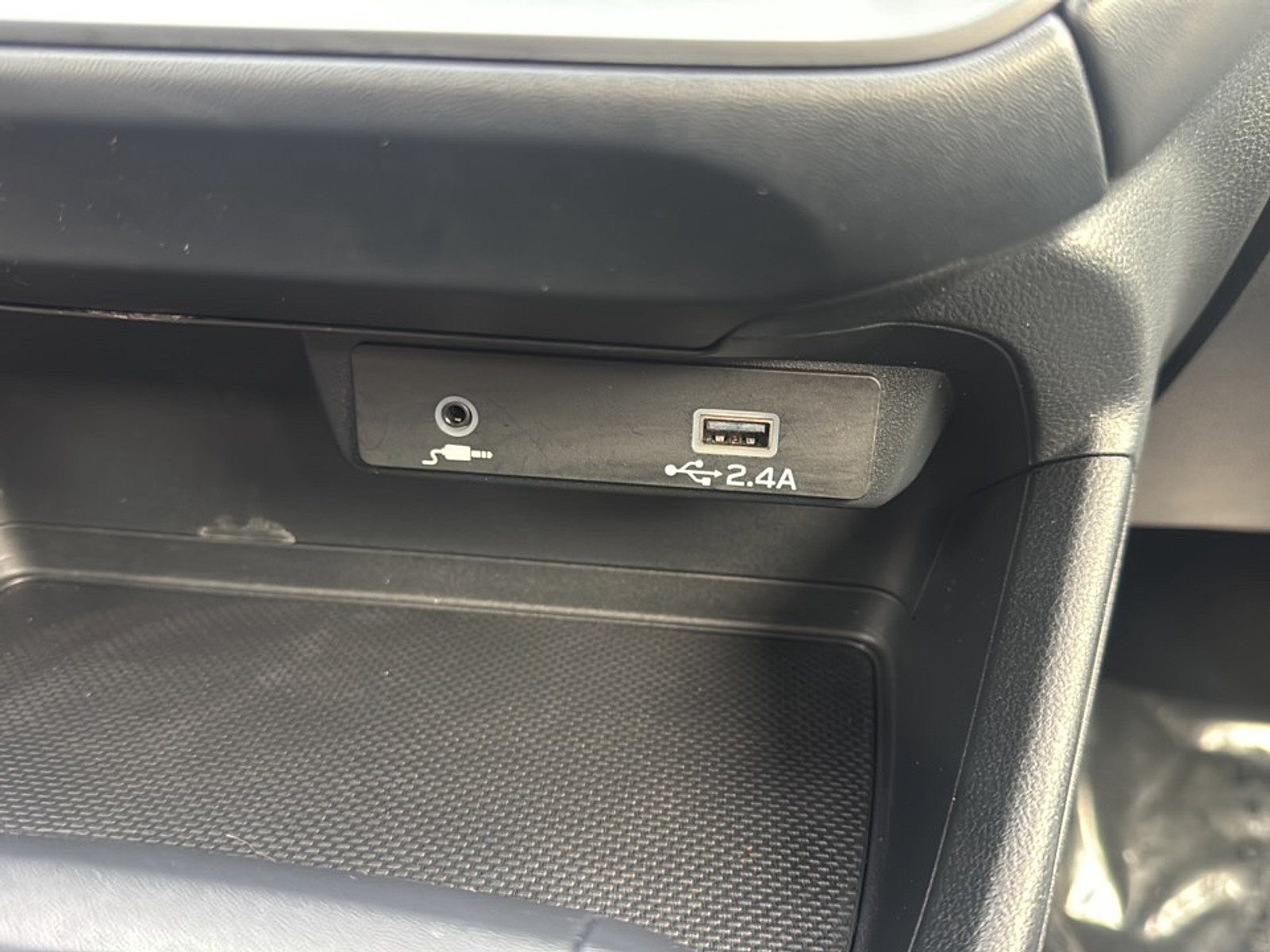 Certified 2024 Subaru Impreza 2.0i AWD/4WD image 31