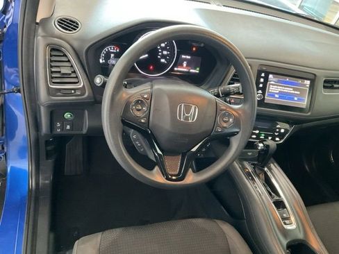 Certified 2021 Honda HR-V EX image 8