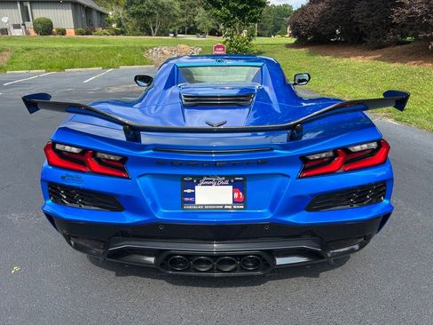Used 2024 Chevrolet Corvette Z06 w/ Z07 Performance Package RWD image 21
