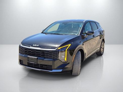New 2026 Kia Sportage LX FWD image 8