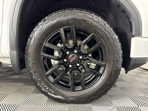 New 2025 GMC Sierra 1500 Elevation w/ Elevation Premium Package image 10