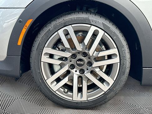 New 2026 MINI Cooper 2-Door Hardtop image 25