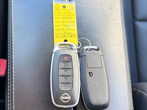 Used 2023 Nissan Rogue SV w/ SV Premium B Package image 52