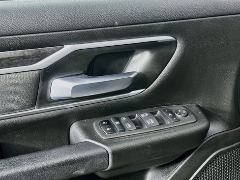 Used 2023 RAM 1500 Big Horn AWD/4WD image 15