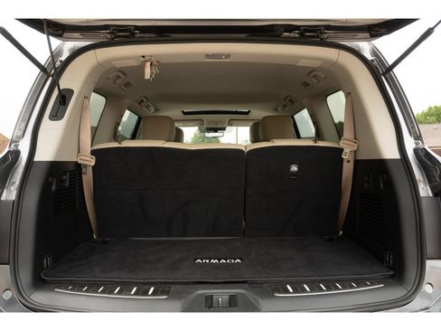 Used 2024 Nissan Armada Platinum w/ Captain's Chairs Package AWD/4WD image 17