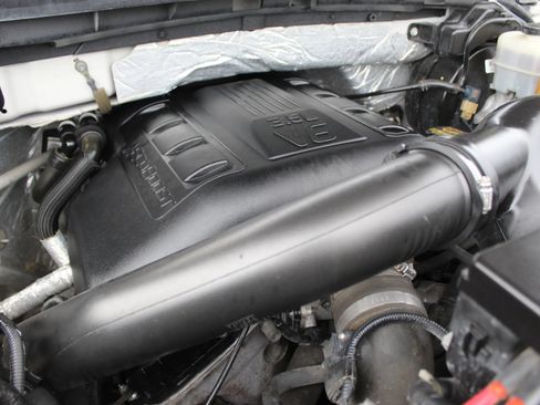 Used 2013 Ford F150 Platinum AWD/4WD image 31