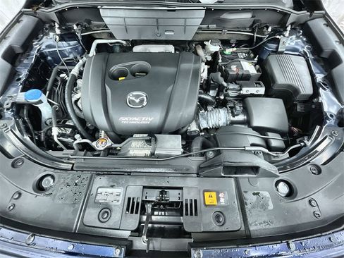 Used 2018 MAZDA CX-5 Touring w/ Preferred Equipment Package image 11