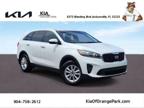 Used 2020 Kia Sorento L FWD image 1
