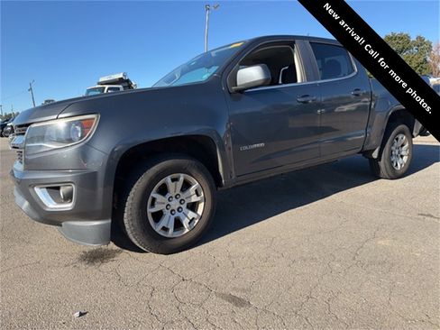 Used 2016 Chevrolet Colorado LT w/ LT Convenience Package image 3