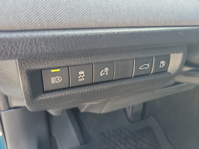 Used 2025 Toyota Camry LE FWD image 24