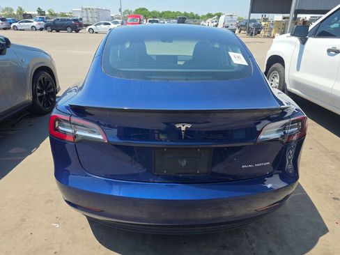 Used 2022 Tesla Model 3 Long Range AWD/4WD image 5