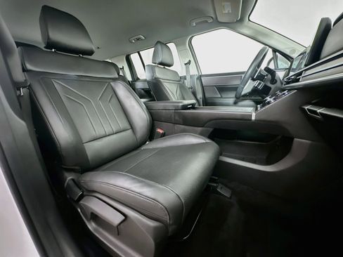 Used 2026 Hyundai Santa Fe SEL FWD image 30