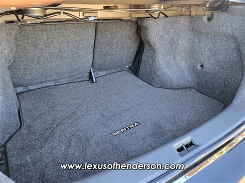 Used 2014 Nissan Sentra SR w/ SR Driver Package image 13