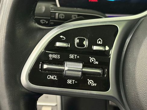 Used 2022 Mercedes-Benz GLS 450 GLS 450 image 24