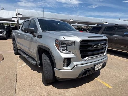 Used 2020 GMC Sierra 1500 Elevation w/ Elevation Value Package RWD image 2